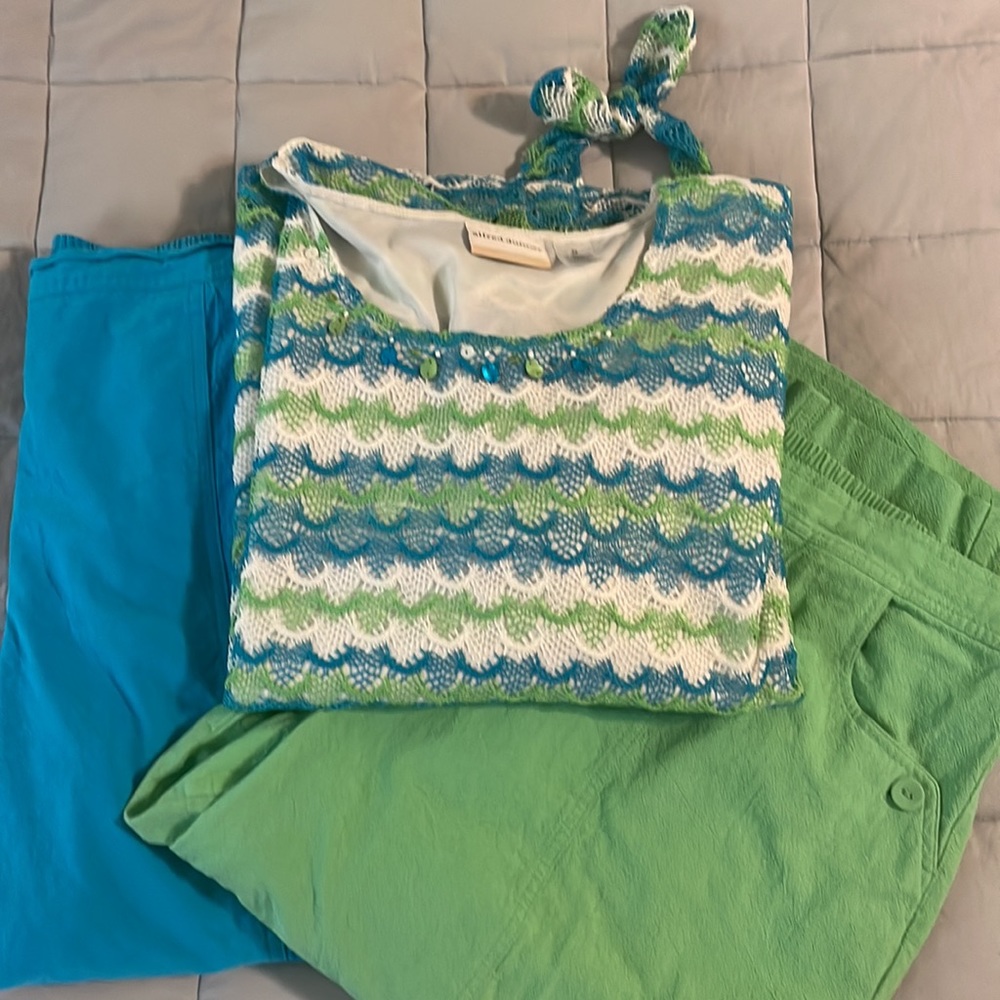 Alfred Dunner capris pants